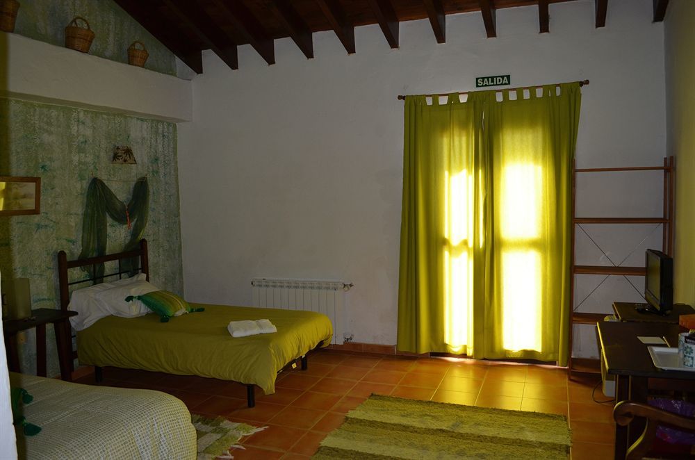 Hotel Restaurante Bandolero Júzcar Esterno foto
