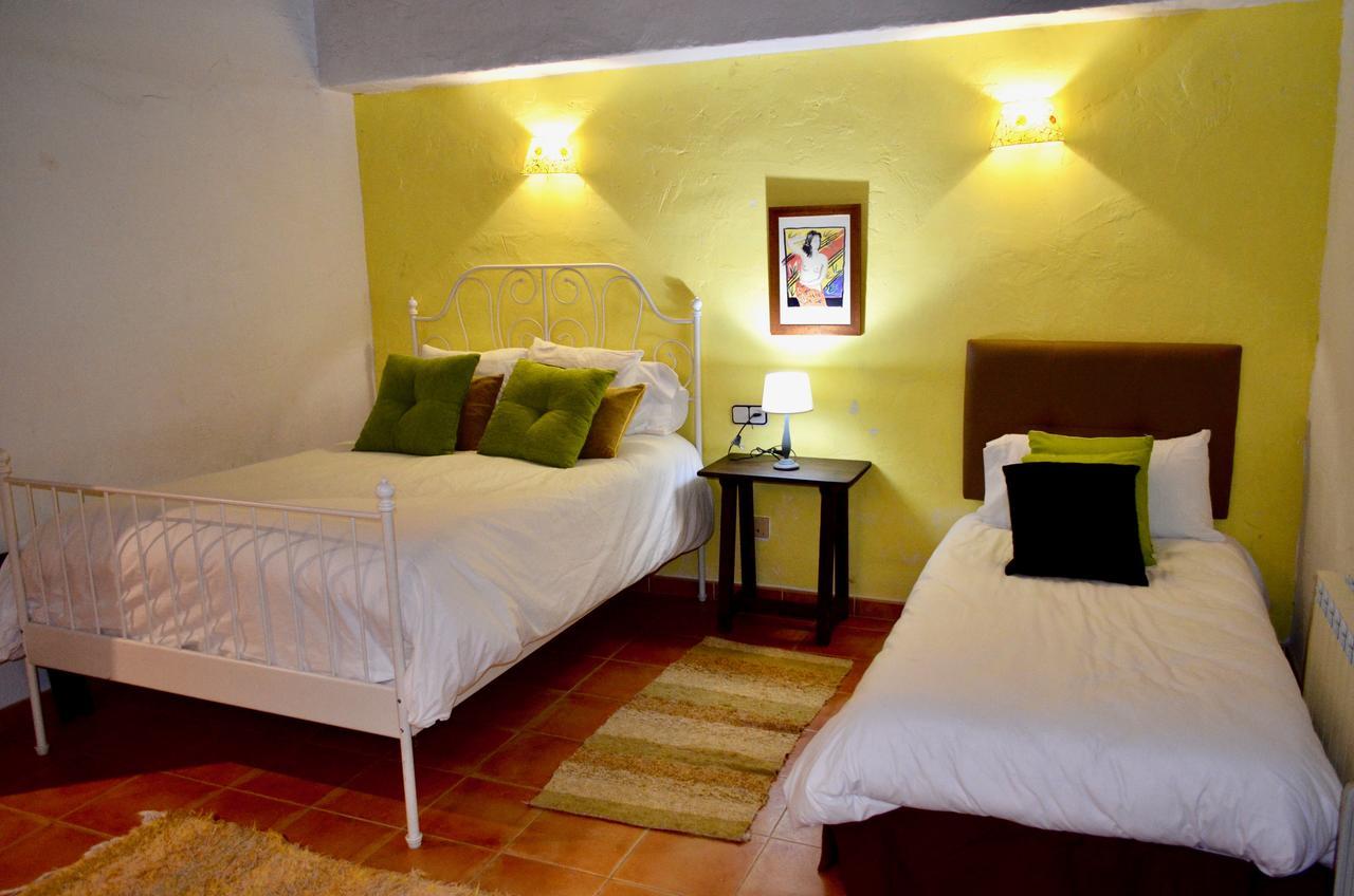 Hotel Restaurante Bandolero Júzcar Esterno foto