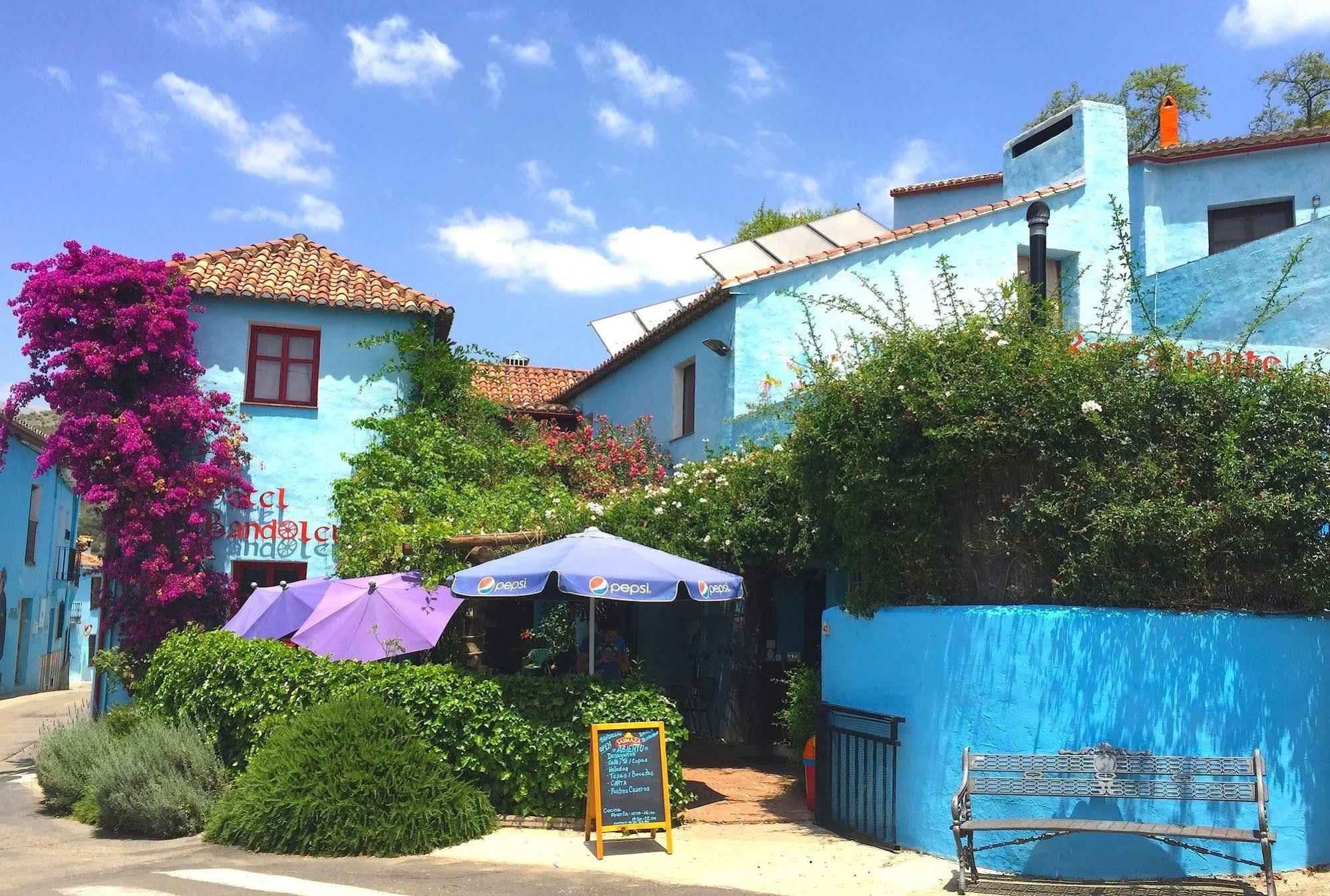 Hotel Restaurante Bandolero Júzcar Esterno foto